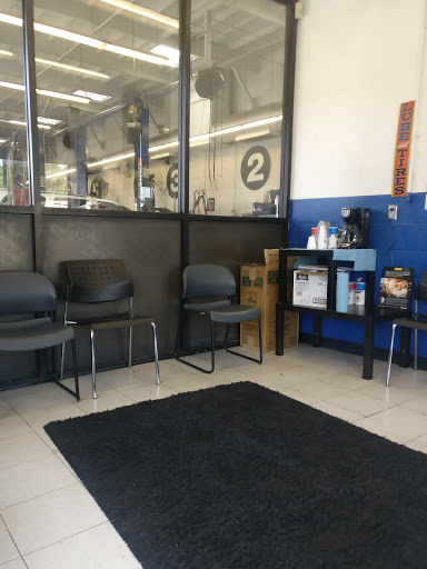 Pep Boys image