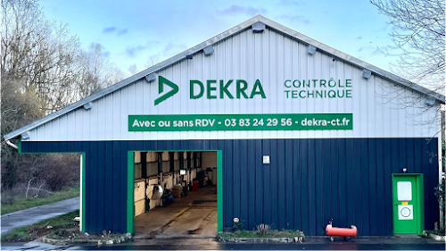 Centre contrôle technique DEKRA à Frouard