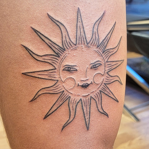 Explore 4 friends tattoo ideas, creative tattoo ideas in Carbondale, available at Bonedale Tattoo