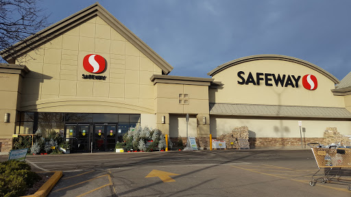 Grocery Store «Safeway», reviews and photos, 7375 E Arapahoe Rd, Englewood, CO 80112, USA