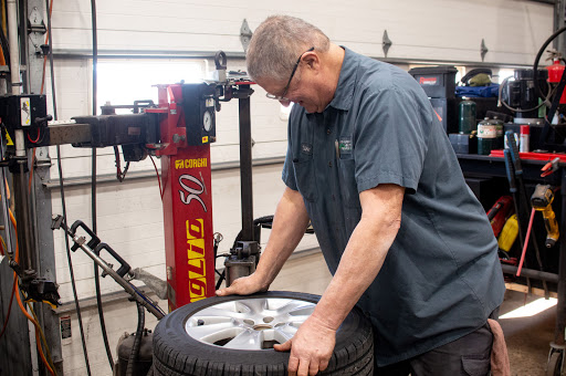 Auto Repair Shop «Mid-Valley Auto & Truck Repair», reviews and photos, 8865 Baltimore National Pike, Middletown, MD 21769, USA