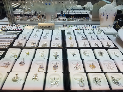 Jeweler «Velazquez Jewelers», reviews and photos, 3544 W 26th St, Chicago, IL 60623, USA