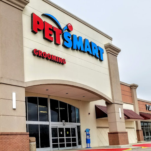 Pet Supply Store «PetSmart», reviews and photos, 4045 Dowlen Rd, Beaumont, TX 77706, USA