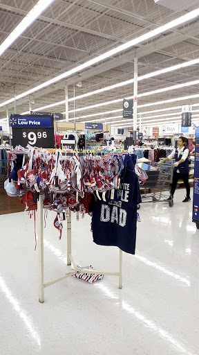 Discount Store «Walmart», reviews and photos, 50 N MacDade Blvd, Glenolden, PA 19036, USA