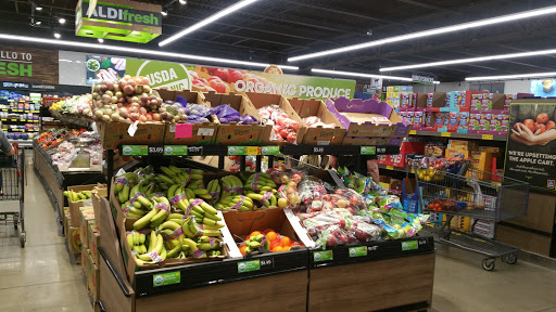 Supermarket «ALDI», reviews and photos, 1187 W High Ave, New Philadelphia, OH 44663, USA