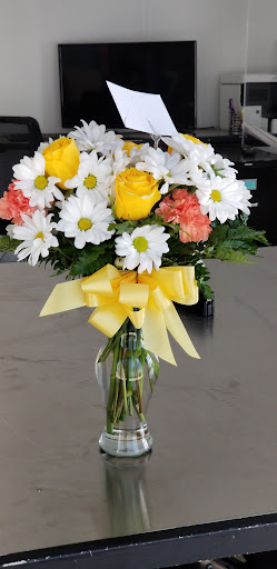 Florist «McDonald Floral And Gifts, Inc.», reviews and photos, 302 E Thomas Rd, Phoenix, AZ 85012, USA