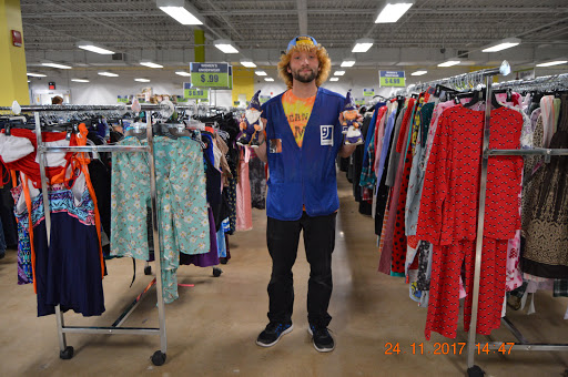 Thrift Store «Westminster Goodwill Retail Store and Donation Center», reviews and photos, 200 Baltimore Blvd, Westminster, MD 21157, USA