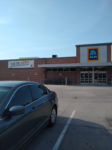 Supermarket «ALDI», reviews and photos, 2045 N Loop 336 W, Conroe, TX 77304, USA