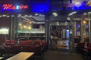 Maxim - Restaurant image