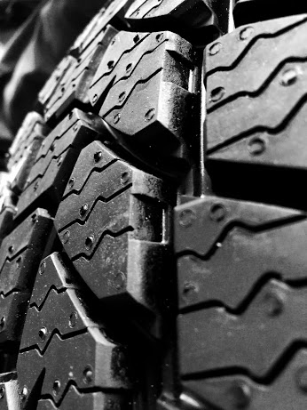 Northridge Tire Pros image