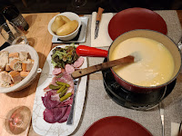 Raclette du Restaurant français Chez Constant à Chamonix-Mont-Blanc - n°1