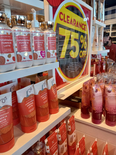 Beauty Supply Store «Bath & Body Works», reviews and photos, 330 SW 145th Terrace, Pembroke Pines, FL 33027, USA