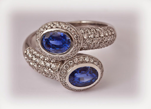 Jewelry Store «Revell Jewelers», reviews and photos, 904 Middle Rd, Bettendorf, IA 52722, USA