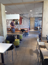 Atmosphère du Restauration rapide McDonald's à Saintes - n°11