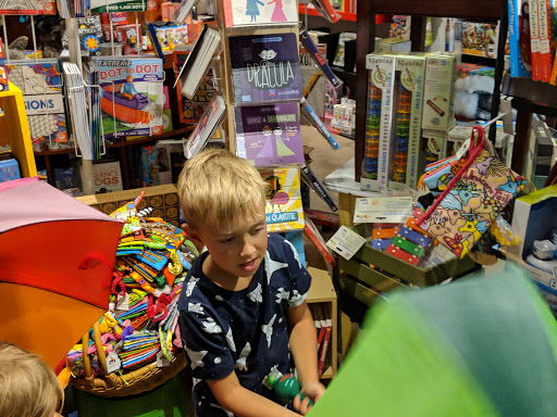 Toy Store «MOORE Toys & Gadgets», reviews and photos, 107 E Front St, Wheaton, IL 60187, USA