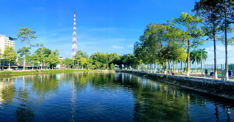 Công viên Nguyễn Du