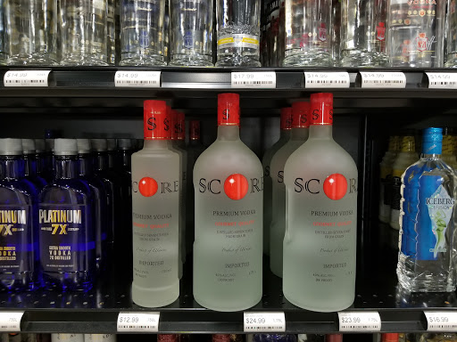 Liquor Store «Brickell Wine Bank», reviews and photos, 950 Brickell Bay Dr #110, Miami, FL 33131, USA