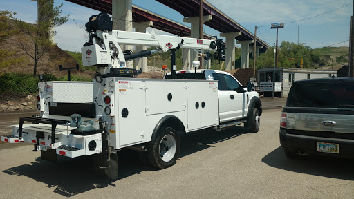 Ford Dealer «Valley Ford Truck», reviews and photos, 5715 Canal Rd, Cleveland, OH 44125, USA