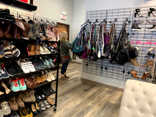 Used Clothing Store «Clothes Mentor», reviews and photos, 2551 45th St S # 113, Fargo, ND 58104, USA
