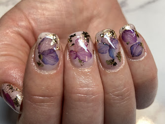 The Garden Room Nails and Beauty