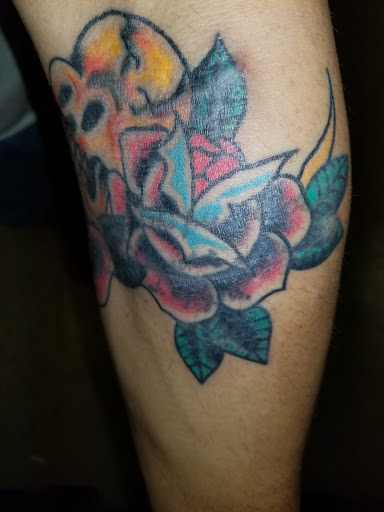 Tattoo Shop «Sinners & Saints Tattoo», reviews and photos, 252 S Highland Ave, Pittsburgh, PA 15206, USA