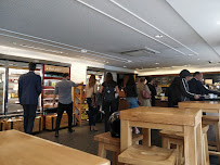 Atmosphère du Sandwicherie Prêt A Manger à Issy-les-Moulineaux - n°8