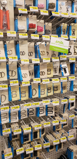 Fabric Store «Jo-Ann Fabrics and Crafts», reviews and photos, 2086 Foothill Blvd A, La Verne, CA 91750, USA