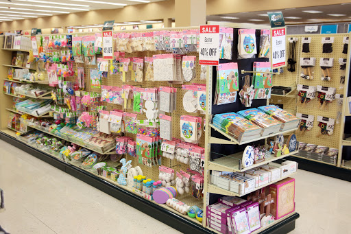 Christian Book Store «Mardel Christian & Education», reviews and photos, 1533 E Battlefield Rd, Springfield, MO 65804, USA