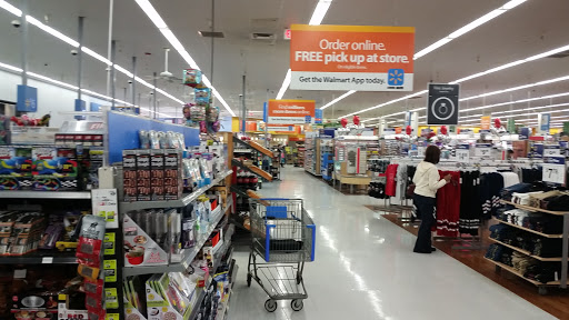 Department Store «Walmart Supercenter», reviews and photos, 479 N McKinley St, Corona, CA 92879, USA