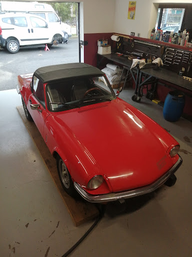 Photo 1 - Garage Des Trois becs Comba Jean marc