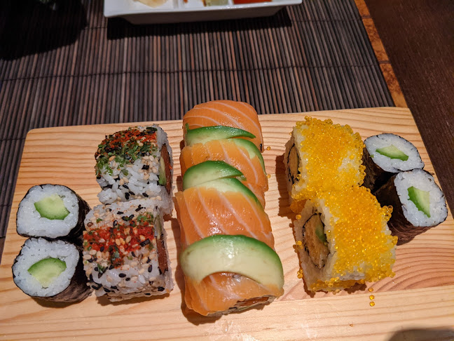 Sushi Dining Ototo - Restaurant