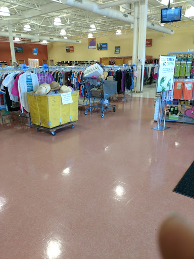 Thrift Store «Goodwill - Blaine: Ulysses Lane NE», reviews and photos
