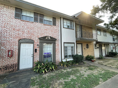 Angleton Townhomes