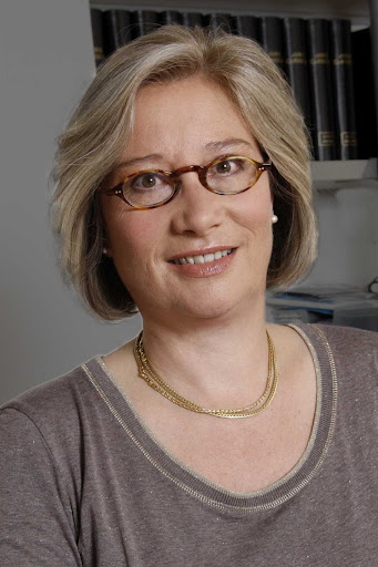 Anne Linard-Tuszewski, Avocat spécialiste en divorce, en droit de la famille et du patrimoine, médiatrice familiale à Lille