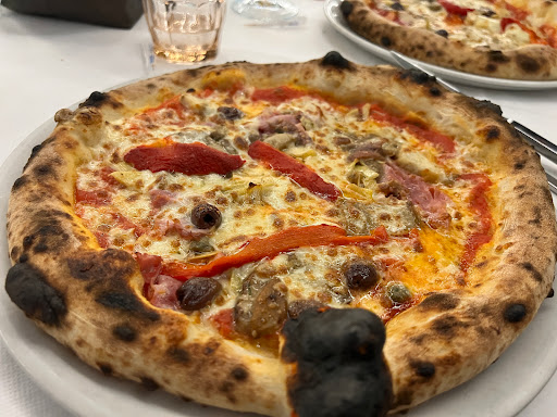 Il Giardino di Cannero - Ristorante con pizzeria in Cannero Riviera, Provincia del Verbano-Cusio-Ossola