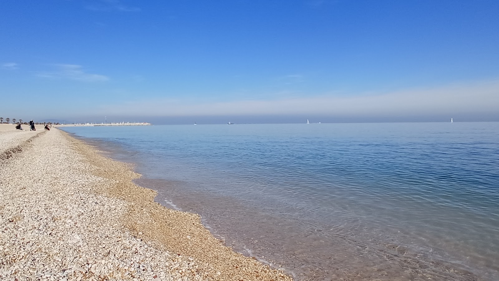 Fotografija Spiaggia Sergio Piermanni z dolga ravna obala