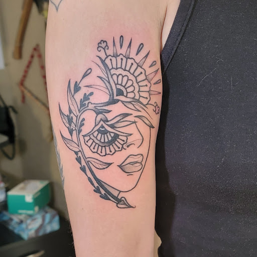 Explore meaningful tattoo ideas for women, creative tattoo ideas in Carbondale, available at Bonedale Tattoo