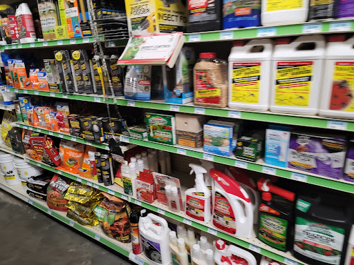 Home Improvement Store «Tractor Supply Co.», reviews and photos, 3355 Guthrie Hwy, Clarksville, TN 37040, USA