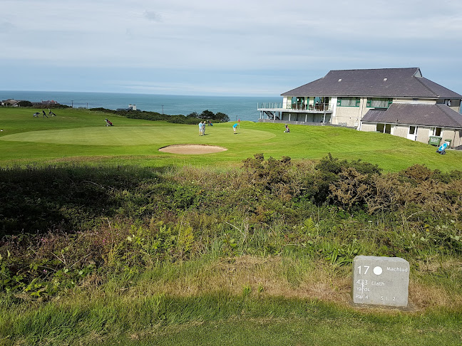 Reviews of Clwb Golff Porth Llechog | Bull Bay Golf Club in Swansea - Golf club