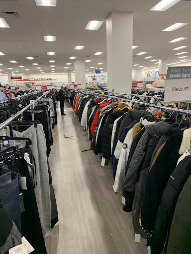 Clothing Store «Burlington Coat Factory», reviews and photos, 275 Main St #4, White Plains, NY 10601, USA