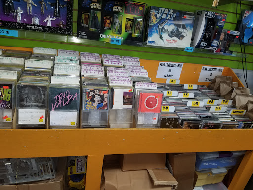 Record Store «Flipside Records», reviews and photos, 41 E 14 Mile Rd, Clawson, MI 48017, USA