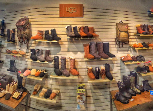 Clothing Store «Sonoma Outfitters», reviews and photos, 2412 Magowan Dr, Santa Rosa, CA 95405, USA