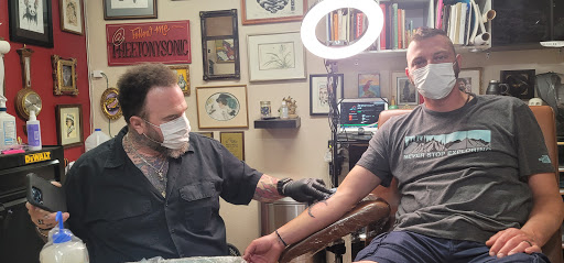 Tattoo Shop «Red Sky Tattoo», reviews and photos, 773 Point Brown Ave NE, Ocean Shores, WA 98569, USA