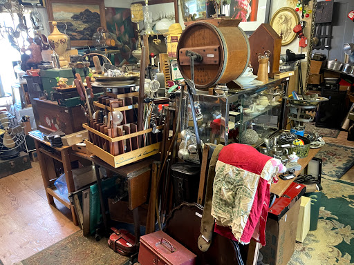 Used Furniture Store «Junk Shop», reviews and photos, 181 Albany Turnpike, Canton, CT 06019, USA