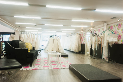 Bridal Shop «Second Summer Bride, By Appointment», reviews and photos, 1433 Fulton Ave A, Sacramento, CA 95825, USA