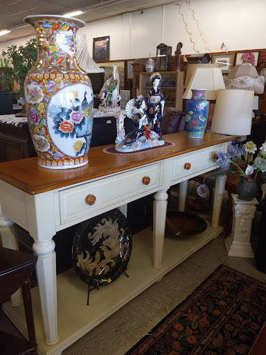 Thrift Store «Thrift Bargain and More», reviews and photos, 1470 N Beale Rd, Marysville, CA 95901, USA