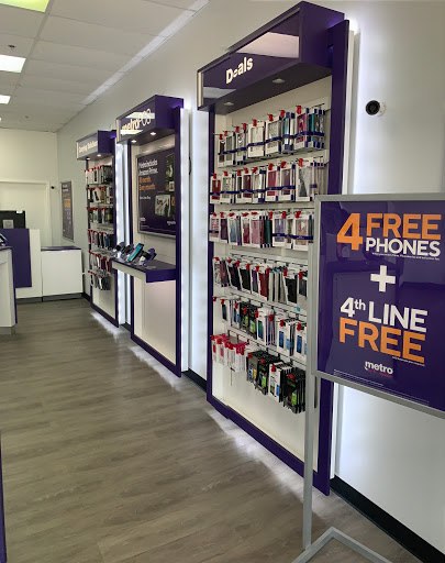 Cell Phone Store «MetroPCS Authorized Dealer», reviews and photos, 1539 Benvenue Rd, Rocky Mount, NC 27804, USA
