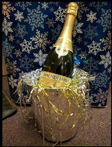 Liquor Store «Alpine Wine & Liquor», reviews and photos, 6249 NY-25A, Wading River, NY 11792, USA