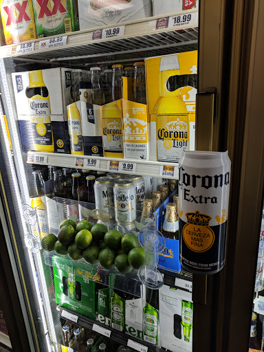 Liquor Store «Summit Liquors», reviews and photos, 4475 Summit Bridge Rd, Middletown, DE 19709, USA