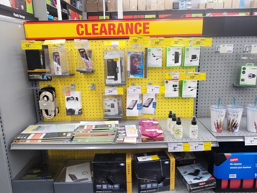 Office Supply Store «Staples», reviews and photos, 4920 Evergreen Way, Everett, WA 98203, USA